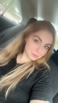 Chrissy182 from Greater London,United Kingdom